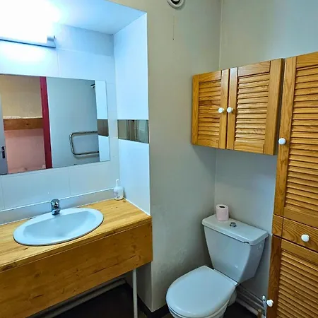 Les Neves By Alpstays Appartement *